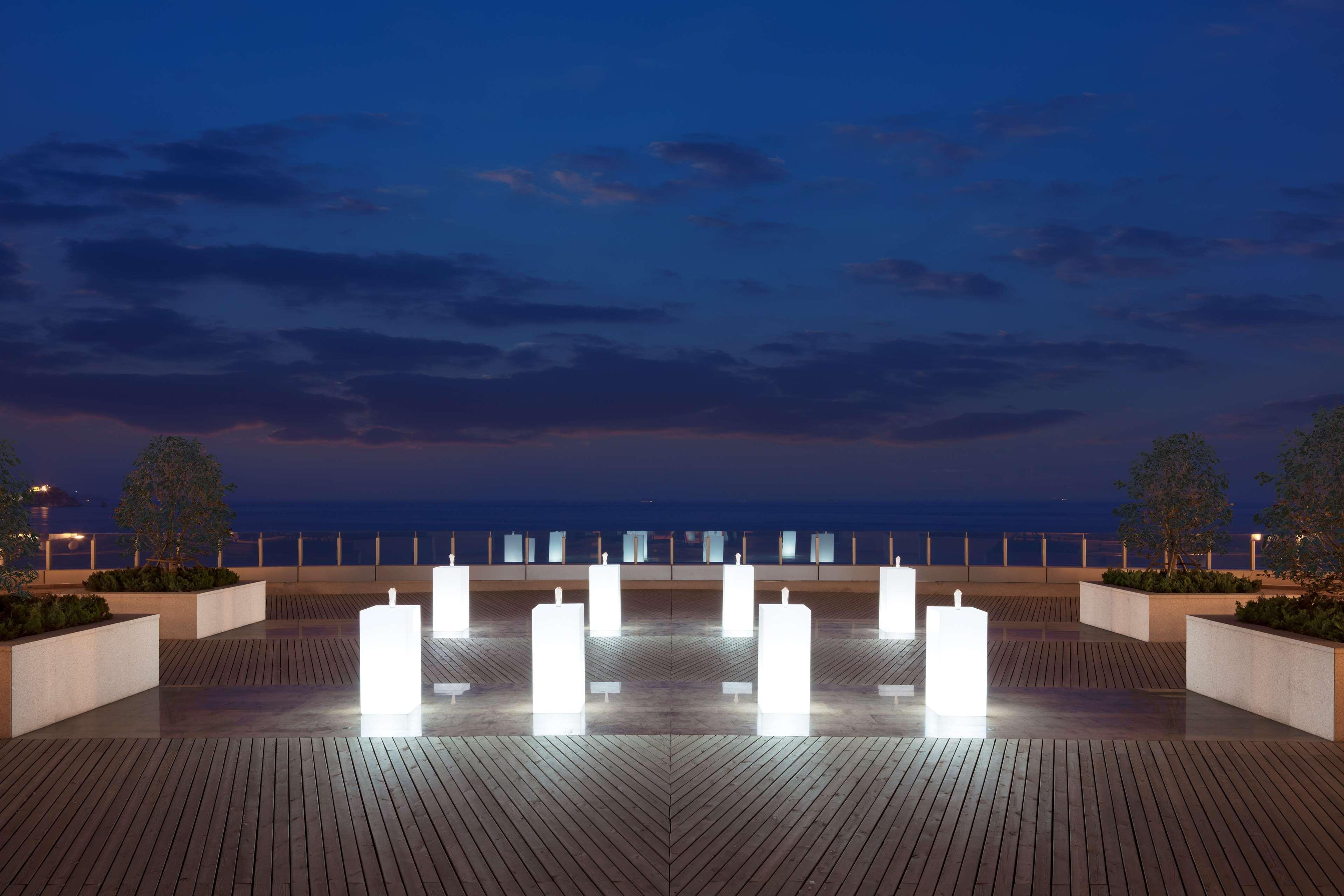Hyatt Regency Qingdao Hotell Exteriör bild