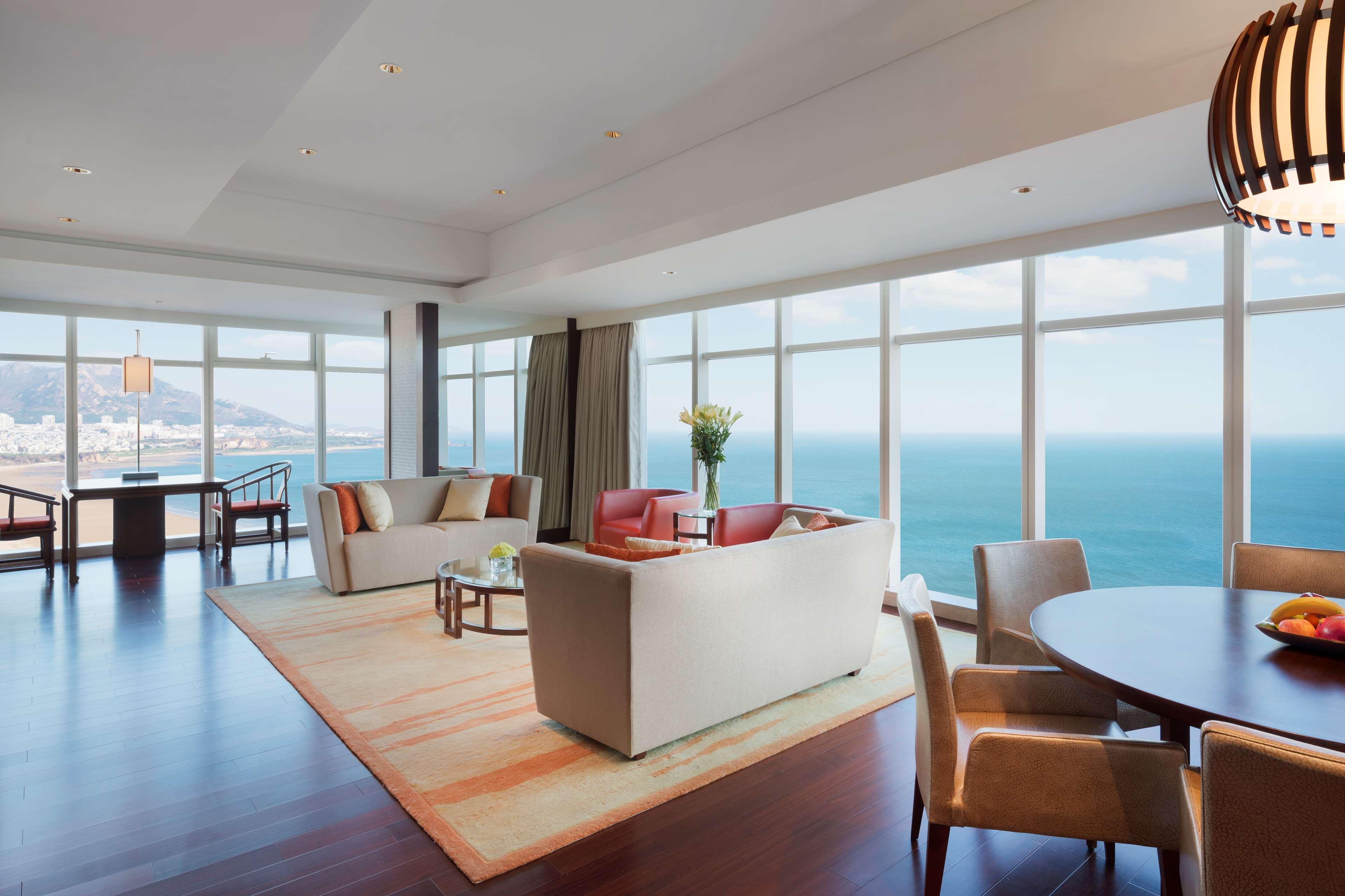Hyatt Regency Qingdao Hotell Exteriör bild
