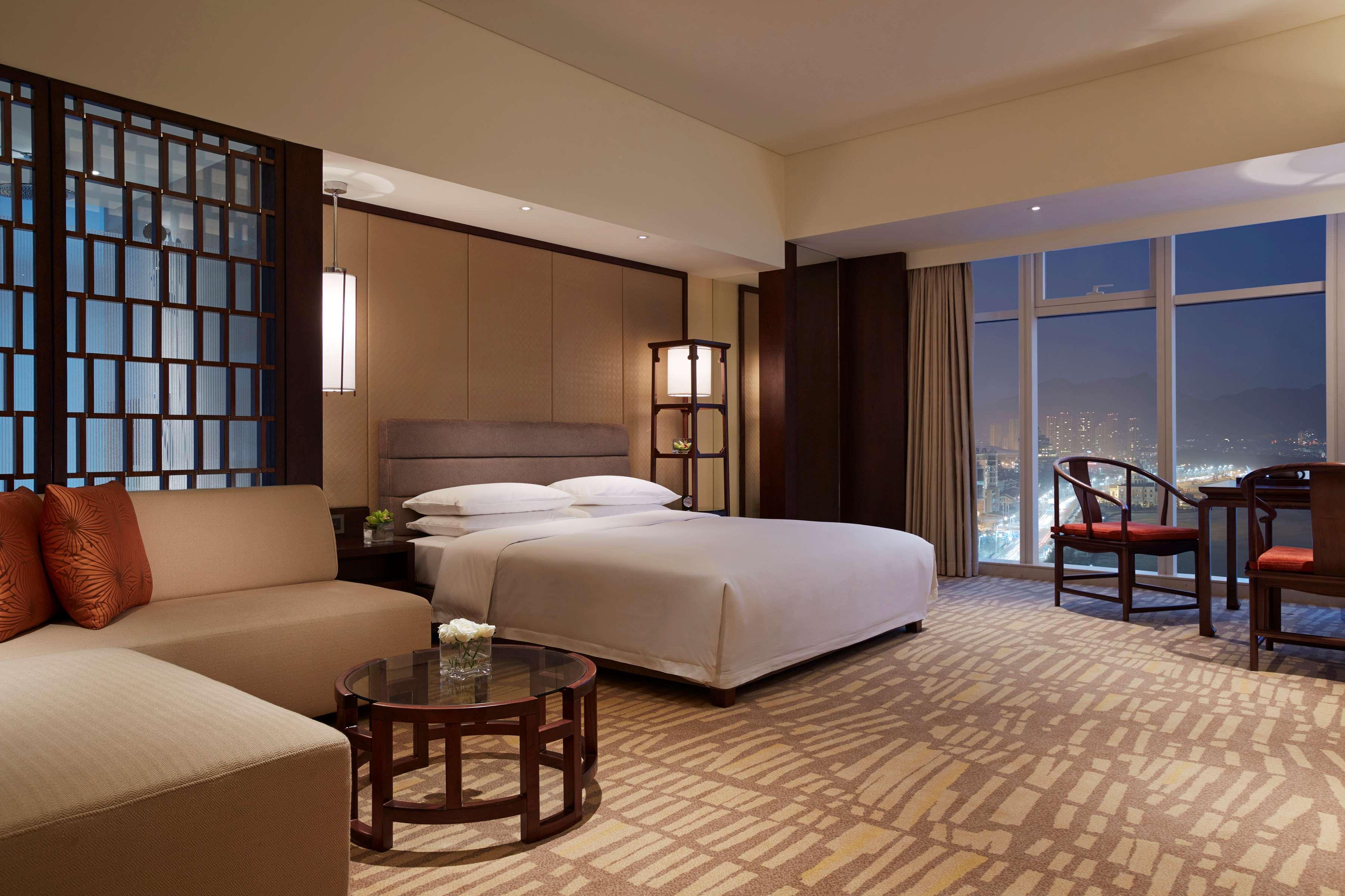 Hyatt Regency Qingdao Hotell Exteriör bild