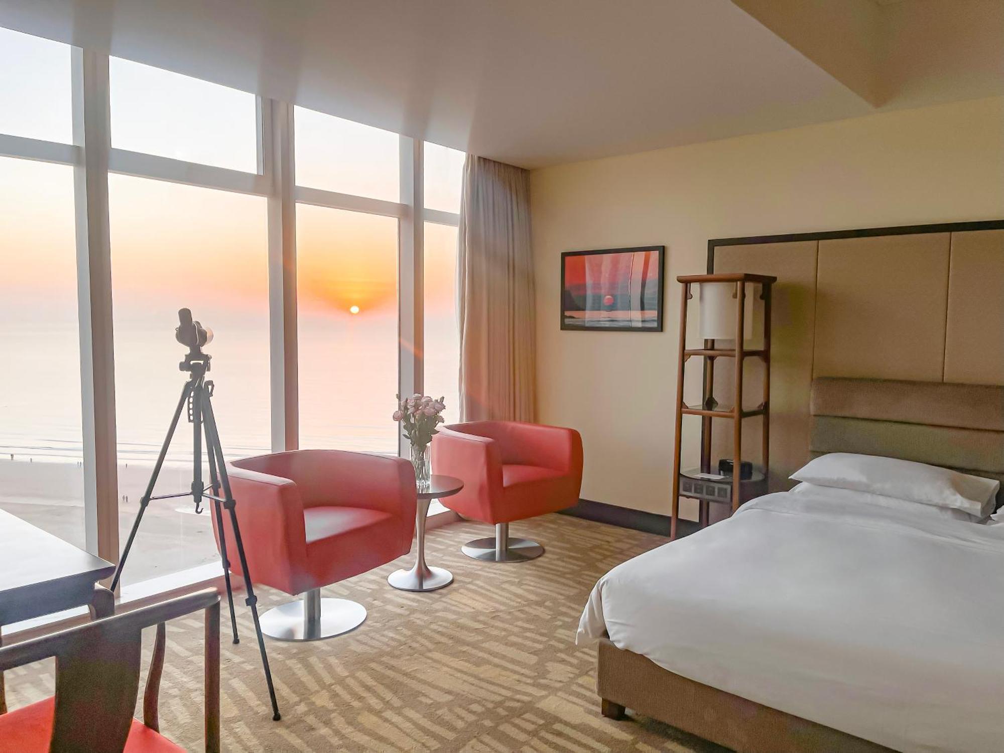 Hyatt Regency Qingdao Hotell Exteriör bild